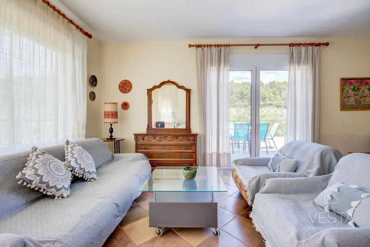 Apartment Vintage Maisonette With 3-Bdrms, Akti Elias Halkidiki Kalogria  Greece