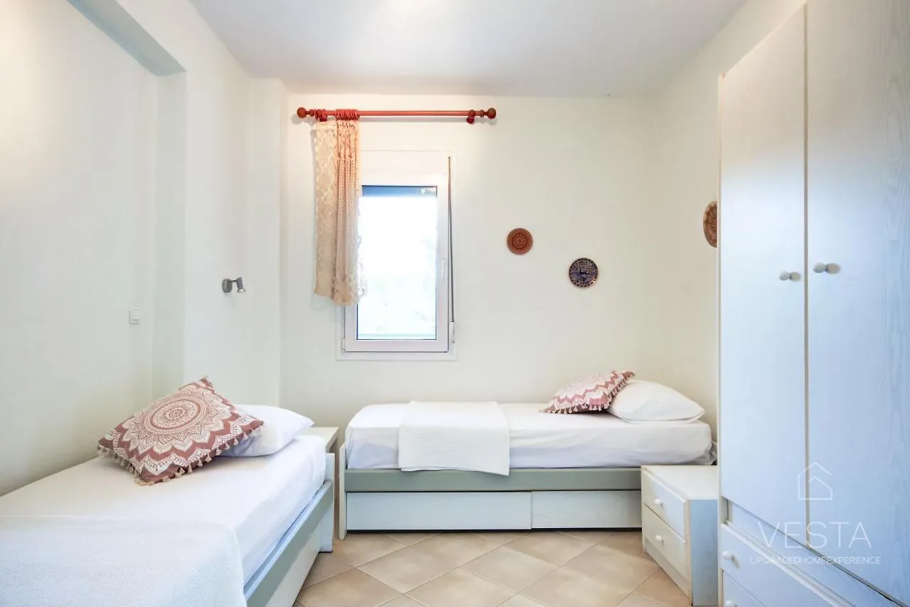Vintage Maisonette With 3-Bdrms, Akti Elias Halkidiki Kalogria  0*, Kalogria (Sithonia)
